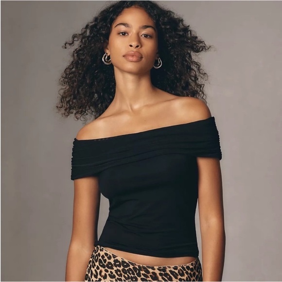 Reformation Rosaline Off-The-Shoulder Top - Picture 1 of 7